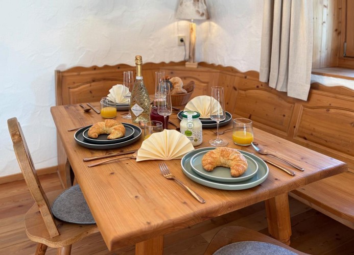 Zur Schmiede - AlpChalet EG in Kaltenbrunn